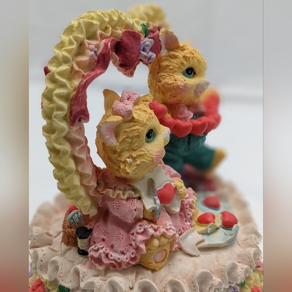 Musical centerpiece - valentine's - Picture 4 of 10